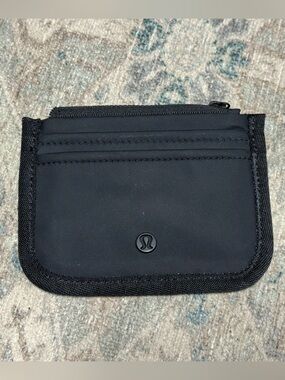 Lululemon Black Compact Zip Card Wallet